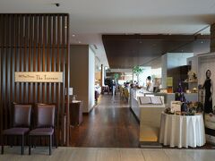 オールデイダイニング ザ・テラスでランチビュッフェ
