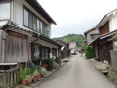 　１２：０６　羅漢寺から大森集落の入口近くに戻ってきました。レンタサイクルを返して重伝建歩きスタート。