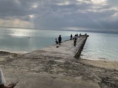 まず、西桟橋へ行きました。