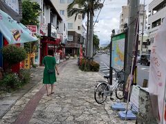 乗船前に石垣タウンの雑貨屋さんへ。
入浴剤や石鹸などのお土産を購入しました。