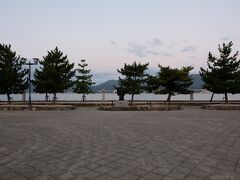 宮島桟橋前広場