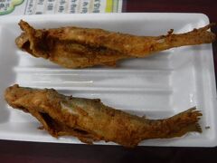 チップの唐揚げ。
「支笏湖で一生を過ごす姫鱒のことをアイヌ語で『チップ』と呼びます。低温で水の綺麗な支笏湖で育った姫鱒は臭みがなく淡白なのが特徴です。幻と言われるほど貴重な支笏湖の姫鱒」だそうです。