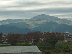 大山

次はいつ登ろう。
なんてことを考えながら。

