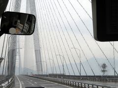しまなみ海道を走り、多々羅大橋を渡って愛媛県入り。
