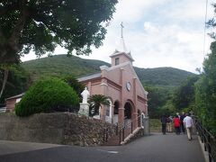 井持浦教会　ルルドでマリア様を拝みました。