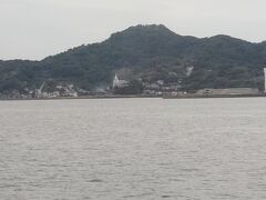 高速船から長崎市の神ノ島教会が見えました。