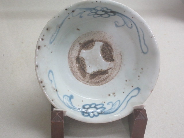 九州陶磁器博物館　柴田夫婦コレクション同手　染付野菜文小皿 九州陶磁器博物館 柴田夫婦コレクション同手 染付野菜文小皿