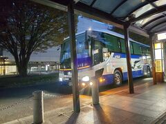 「ドリーム福島で福島駅に到着です。予定より10分ほど早い5:50到着。」