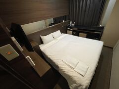 大阪冨士屋ホテルにチェックイン

荷物を置いてすぐ出発

大阪富士屋ホテル
https://www.osakafujiya.jp/

JR東海ツアーズの旅行商品は選べるホテルがそれほど多くはない。