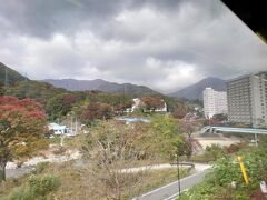 諏訪峡を過ぎればいよいよ水上駅。今日は寒気の流れ込みが強いのか、水上駅周辺は雲行きが怪しい状態…ちなみに一ノ倉沢は雨が降ってたらしいので、今日はパスして大正解でした。