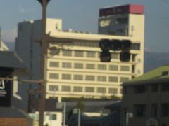 16：00　ホテル花いさわ着

石和温泉駅から歩いて5分くらい。

（翌朝歩いて確認済）