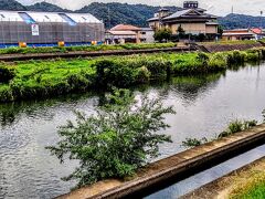 益田市内を流れる益田川