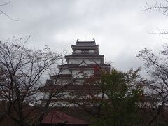 鶴ヶ城 (若松城、鶴ヶ城城址公園)