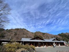 福井から岐阜の濁河温泉へ。約200kmの移動です。
道中にあった道の駅九頭竜さん。