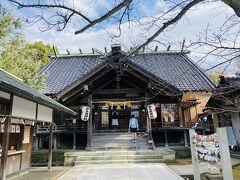 ひがし茶屋街の一番奥にある宇多須神社