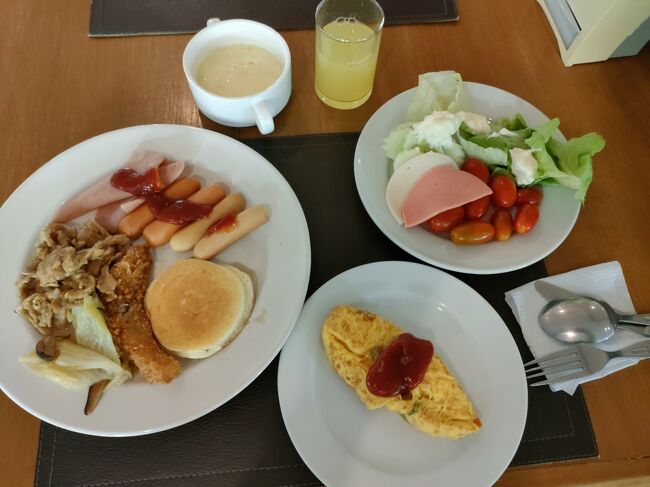 品揃えはコロナ前と変わらなくてグッドです。<br />たくさん食べてランチ抜き狙いですが、以前と違うのは炭水化物減らしてるところ。<br />コロナ禍太りまだ解消できてないのでね～