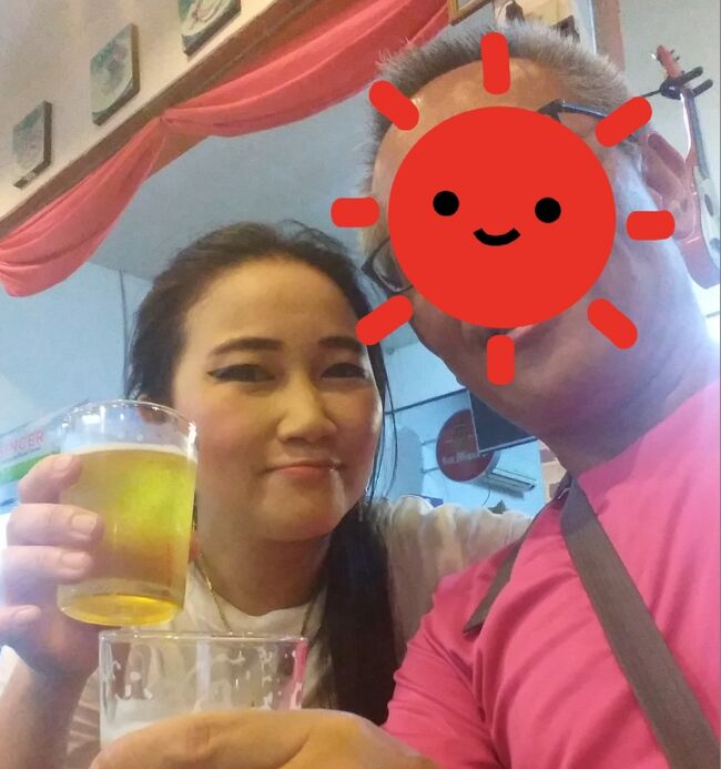 ＆、ママ元気にしてるかな～<br />飲ませ上手なので要注意ですが(笑)<br />この写真も2019年。