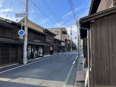 再び鉈屋町に戻ってきました。