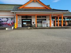 バスで移動
神倉神社前から那智駅
駅に隣接して道の駅がありました