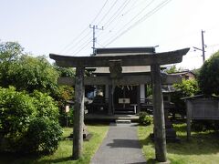 三石神社です。