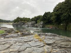 景勝地、長瀞の岩畳です。