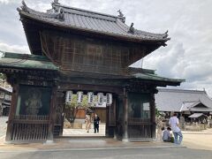 　厳島神社を出ると直ぐに大願寺