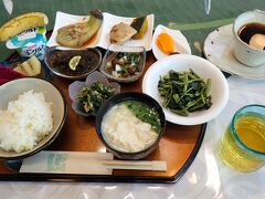 11月5日(土)
これで今回の旅4日目がスタート
今朝は和食中心の食事です。品数多く美味しかったです。