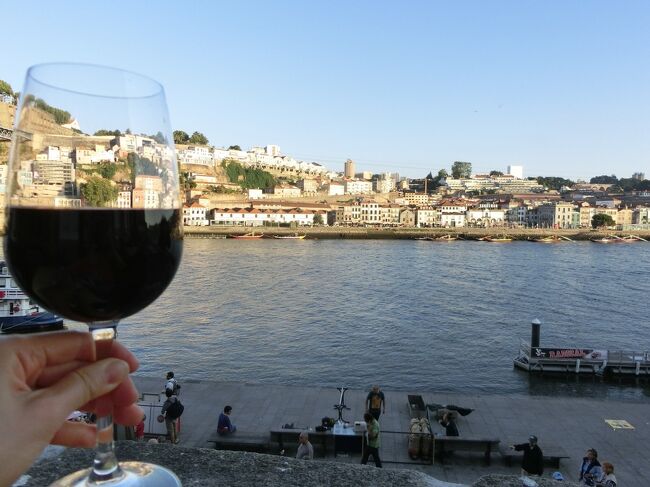 ポルトの街に乾杯！