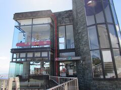 徳島空港に到着
阿波踊り会館5階からロープウエイに乗って眉山へ