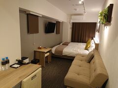 ２泊するホテルは、プレジデントホテル博多のアネックス館です。