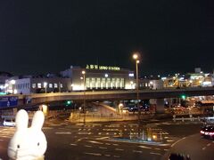 出歩きます。
夜の上野駅を散策するのって久しぶり!(^^)!。