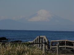 天神島臨海自然教育園からの富士山
11:27