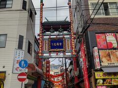 横浜中華街の市場通り