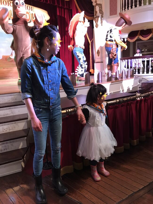 最後は仲間とダンスです