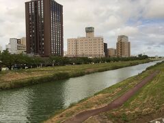 散策しながら水戸駅南側へ