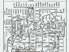 これまで国鉄/JRに限りご紹介してきましたが、いまだに図補が現役という私鉄の例です。ただし現在は駅発売のみで車掌は発売しません。
東京地下鉄（東京メトロ）では改札外乗換が14駅もあり都営地下鉄との乗継割引も設定されていることなどから改札における乗車変更が多数発生します。
最近では磁気券による精算発行機が各改札に設置され、図補の発行頻度は減少しましたが、障碍者割引など非対応のケースもあり図補は残されています。さすがに車掌による発券はなくなりましたがレアケース対応のため各駅に設備されています。

複雑な路線網に加え、同一駅扱いの箇所も多数存在するため図版は複雑を極めています。更に相互乗り入れをしている5社7路線の地図も上下に記載されていますが西武とJRは記載されていません。。