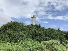 ハート型の黒島の南端にある灯台。