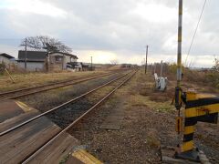 津軽鉄道は単線でした。