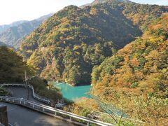 おー、「夢のつり橋」が遠くに見えます。