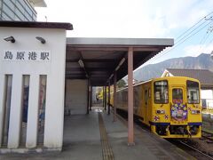 島原鉄道の終点島原港駅　1時間に１本です。