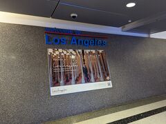 ロサンゼルス国際空港 (LAX)