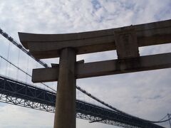和布刈神社（めかり）からの関門橋
