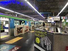 ということは、浜松町駅からのモノレールも始発列車。