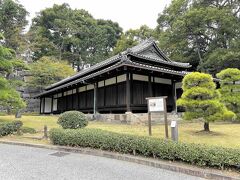 大番所は中之門の奥に位置し、警備上重要な役割を担っていました。
建物は昭和41年に復元されたもの。