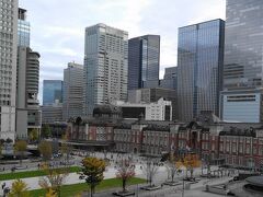 東京駅丸の内駅前広場