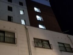 2晩お世話になる
「ホテルエコノ福井駅前」さんです
大浴場のある駅前ホテルは満室だったので
クチコミが良かったこちらのホテルにお願いしました。
