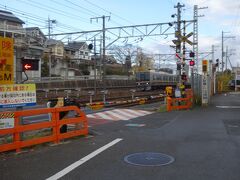 JR山崎駅近くの踏切