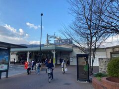 阪急夙川駅。
高架下の商店街のサンセブン、サンらいふ、双葉温泉を通って（なつかしい）、