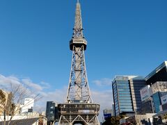 「MIRAI TOWER」を見ながら、出勤です。
1954年に、当時は東洋一の高さ（180ｍ）の名古屋テレビ塔として開業しました。
名古屋市民ですが、一度も入場したことがありません。