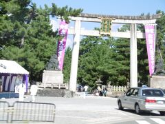 １時間ほど二条城を見学しタクシーにて移動しています
道中八坂神社を通ったので撮影だけしておきました